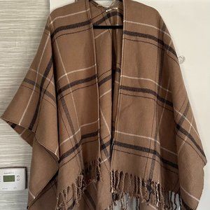 Abercrombie and Fitch Tan/Plaid Shawl